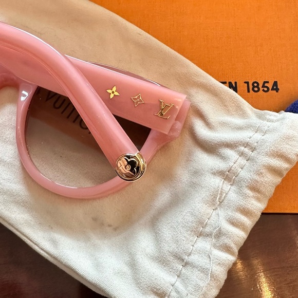 Louis Vuitton monogram sunglasses - Picture 13 of 16